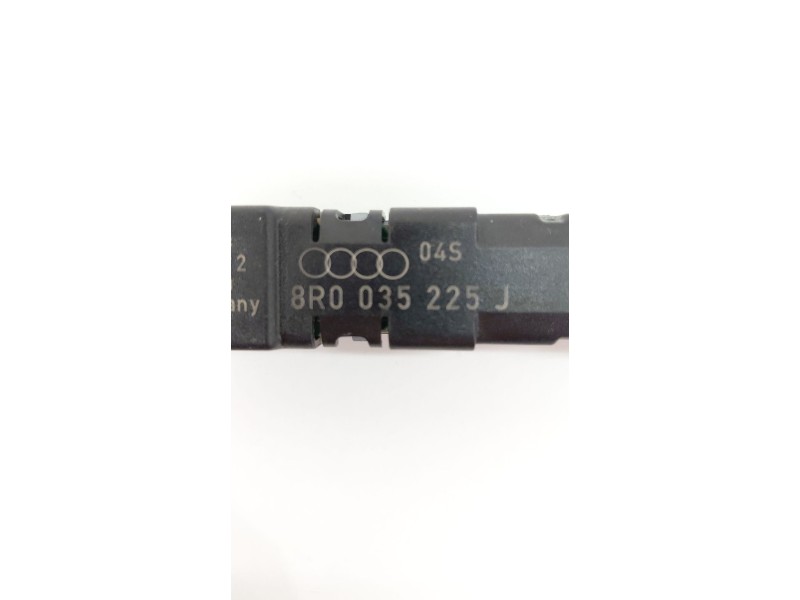 Recambio de antena para audi q5 (8r) 3.0 tdi 245 cv referencia OEM IAM 8R0035225J  
							
