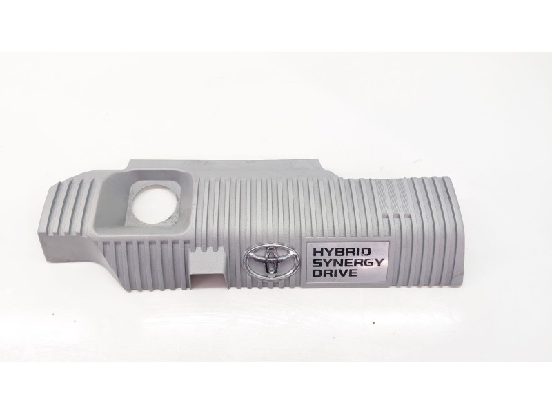 Recambio de tapa motor para toyota auris hybrid business referencia OEM IAM   