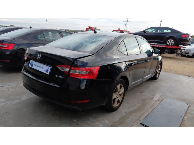 skoda superb iii (3v3) del año 2018