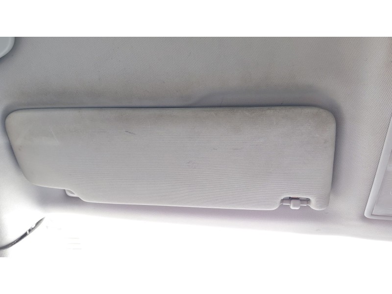 Recambio de parasol izquierdo para skoda superb iii (3v3) 2.0 tdi referencia OEM IAM    Recambio de parasol izquierdo para skoda superb iii (3v3) 2.0 tdi referencia OEM IAM