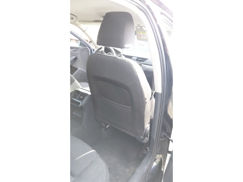 Recambio de asiento delantero derecho para skoda superb iii (3v3) 2.0 tdi referencia OEM IAM    Recambio de asiento delantero derecho para skoda superb iii (3v3) 2.0 tdi referencia OEM IAM