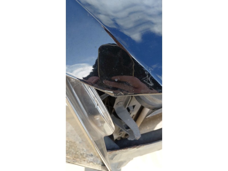 Recambio de capot para skoda superb iii (3v3) 2.0 tdi referencia OEM IAM    Recambio de capot para skoda superb iii (3v3) 2.0 tdi referencia OEM IAM