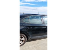 Recambio de puerta trasera derecha para skoda superb iii (3v3) 2.0 tdi referencia OEM IAM