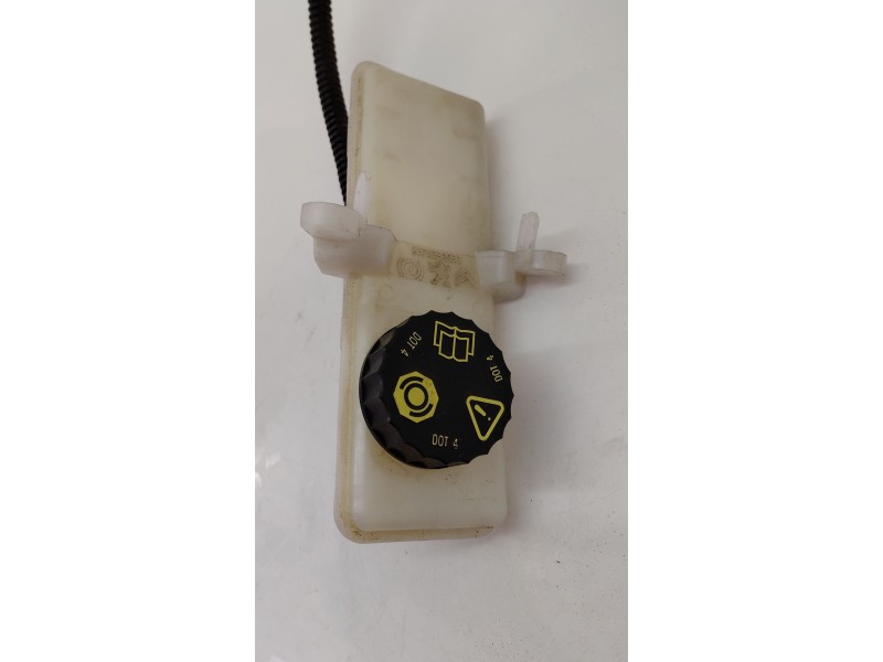 Recambio de bomba freno para citroën c4 grand picasso 1.2 thp 130 cv referencia OEM IAM 03350890841  