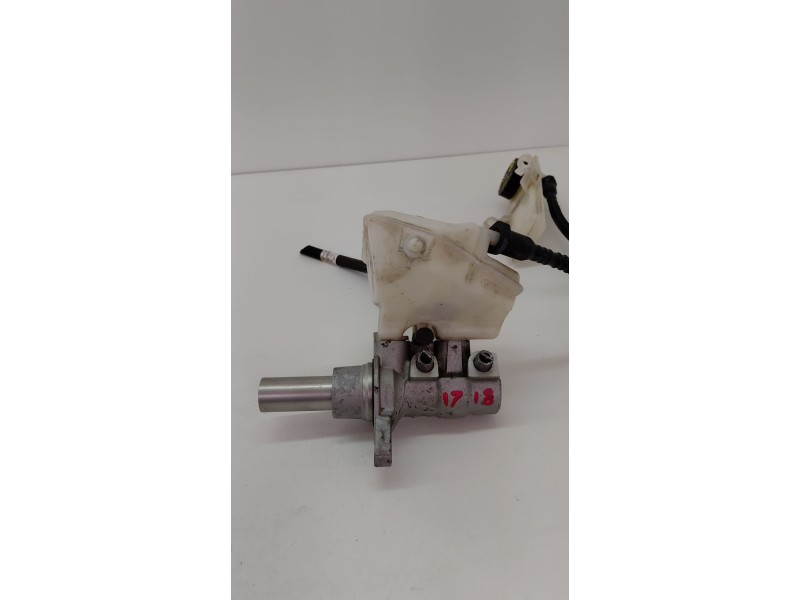 Recambio de bomba freno para citroën c4 grand picasso 1.2 thp 130 cv referencia OEM IAM 03350890841  