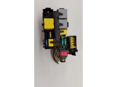 Recambio de caja reles / fusibles para citroën c4 grand picasso 1.2 thp 130 cv referencia OEM IAM 9806192580  