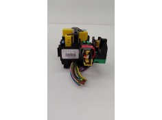 Recambio de caja reles / fusibles para citroën c4 grand picasso 1.2 thp 130 cv referencia OEM IAM 9806192580   2