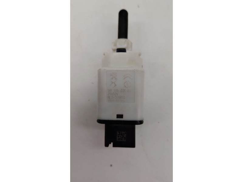 Recambio de sensor para citroën c4 grand picasso 1.2 thp 130 cv referencia OEM IAM 9813503180  
