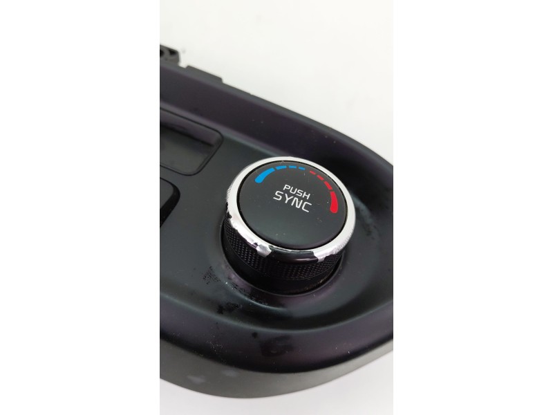 Recambio de mando climatizador para kia carens iv 1.7 crdi referencia OEM IAM 97250A4AA0CA  