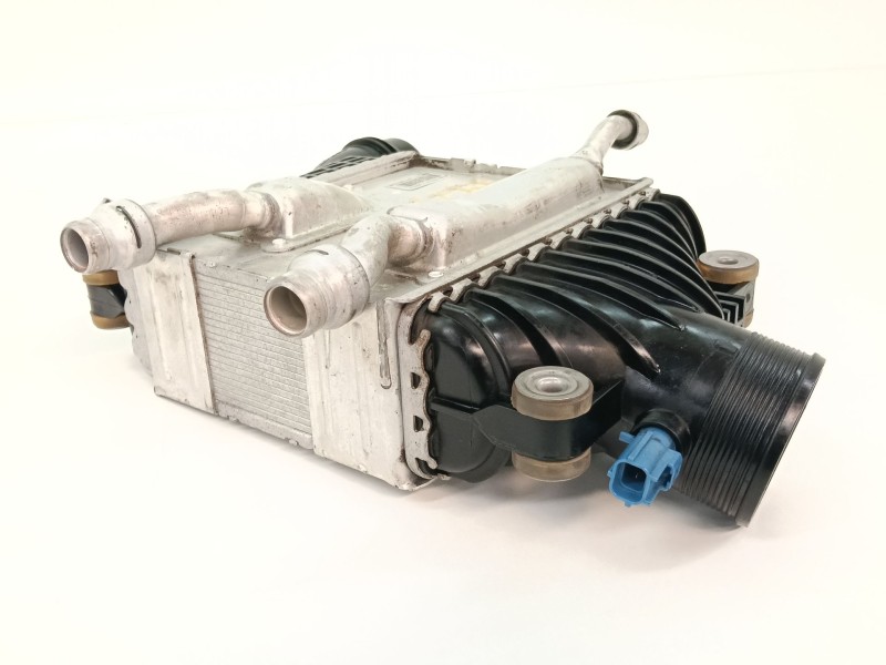 Recambio de intercooler para jaguar xe (x760) 2.0 d referencia OEM IAM GX73 6K775 AB  
							
