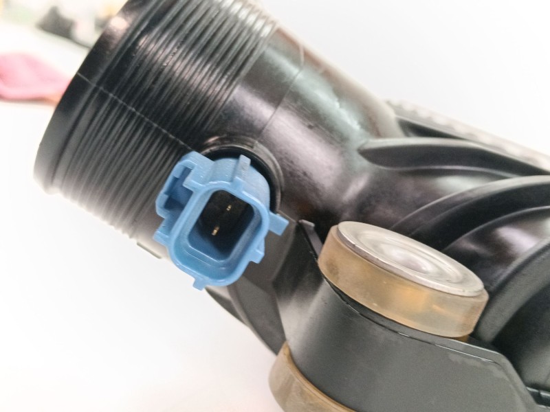 Recambio de intercooler para jaguar xe (x760) 2.0 d referencia OEM IAM GX73 6K775 AB  
							