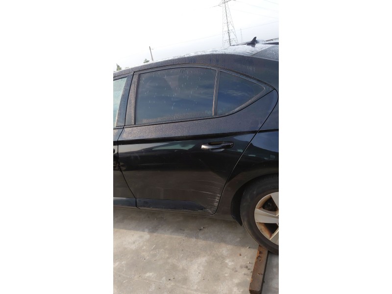 Recambio de puerta trasera izquierda para skoda superb iii (3v3) 2.0 tdi referencia OEM IAM   