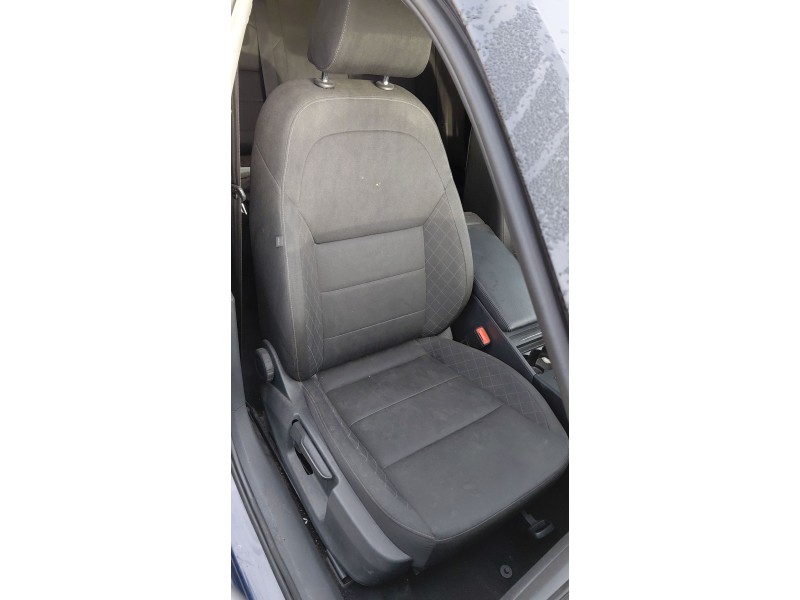 Recambio de asiento delantero derecho para skoda superb iii (3v3) 2.0 tdi referencia OEM IAM   
							