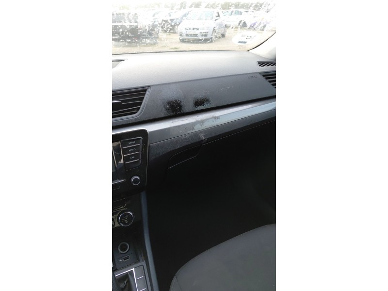 Recambio de kit airbag para skoda superb iii (3v3) 2.0 tdi referencia OEM IAM   