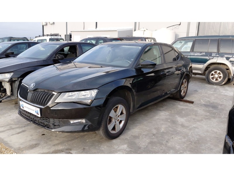 Recambio de cerradura puerta delantera izquierda para skoda superb iii (3v3) 2.0 tdi referencia OEM IAM   
							