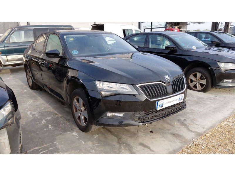 Recambio de cerradura puerta delantera derecha para skoda superb iii (3v3) 2.0 tdi referencia OEM IAM   
							