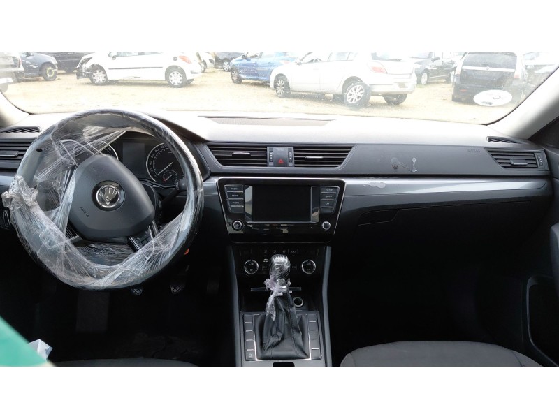 skoda superb iii (3v3) del año 2018