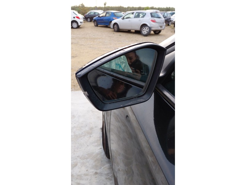 Recambio de retrovisor derecho para skoda superb iii (3v3) 2.0 tdi referencia OEM IAM   
							
