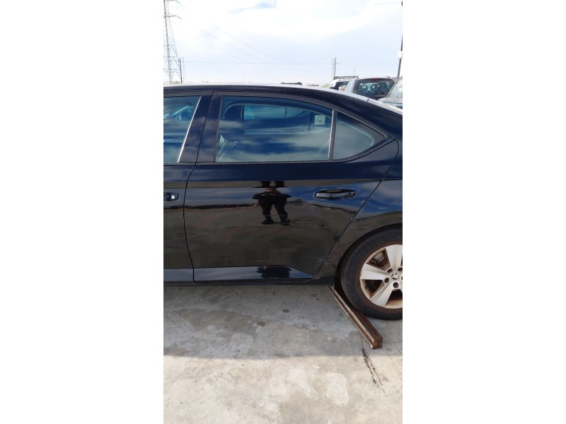 Recambio de puerta trasera izquierda para skoda superb iii (3v3) 2.0 tdi referencia OEM IAM   
							