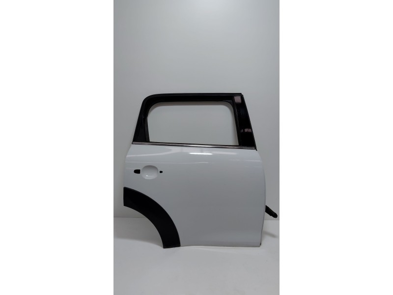 Recambio de puerta trasera derecha para mini countryman (r60) one d referencia OEM IAM   