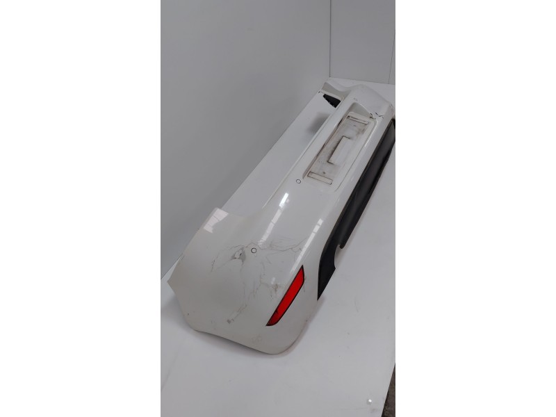 Recambio de paragolpes trasero para volkswagen golf vi (5k1) 1.6 tdi dpf referencia OEM IAM   
							