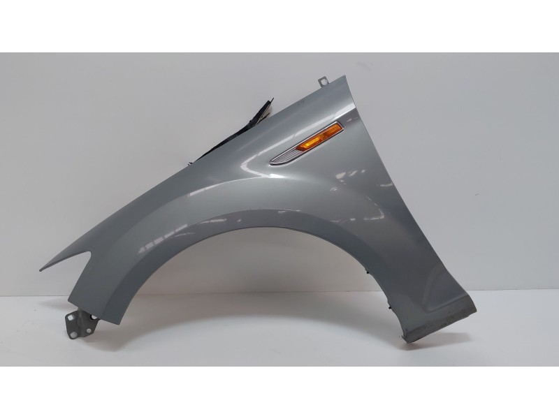 Recambio de aleta delantera izquierda para ford mondeo iv (ba7) 2.0 referencia OEM IAM   