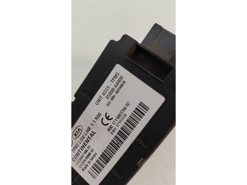 Recambio de modulo electronico para kia carens iv 1.7 crdi referencia OEM IAM 95800A4000  