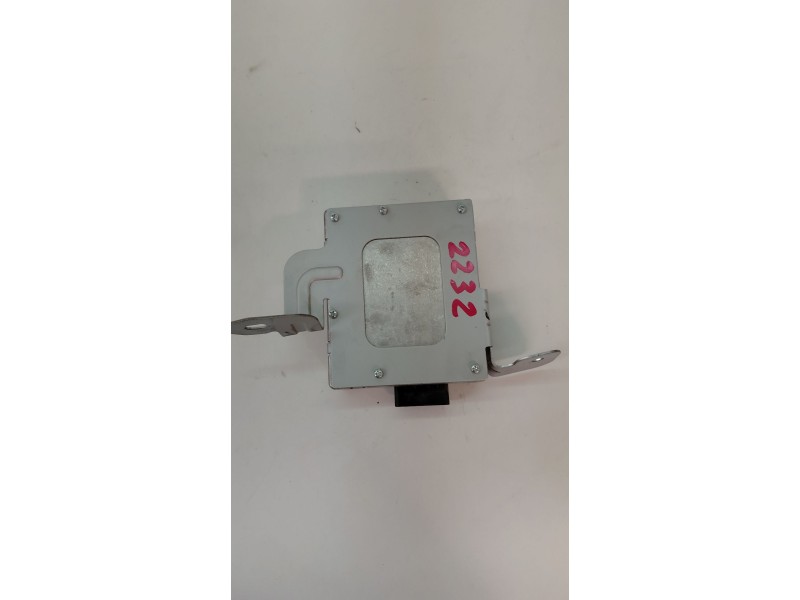 Recambio de modulo electronico para kia carens iv 1.7 crdi referencia OEM IAM 95300A4000  
							