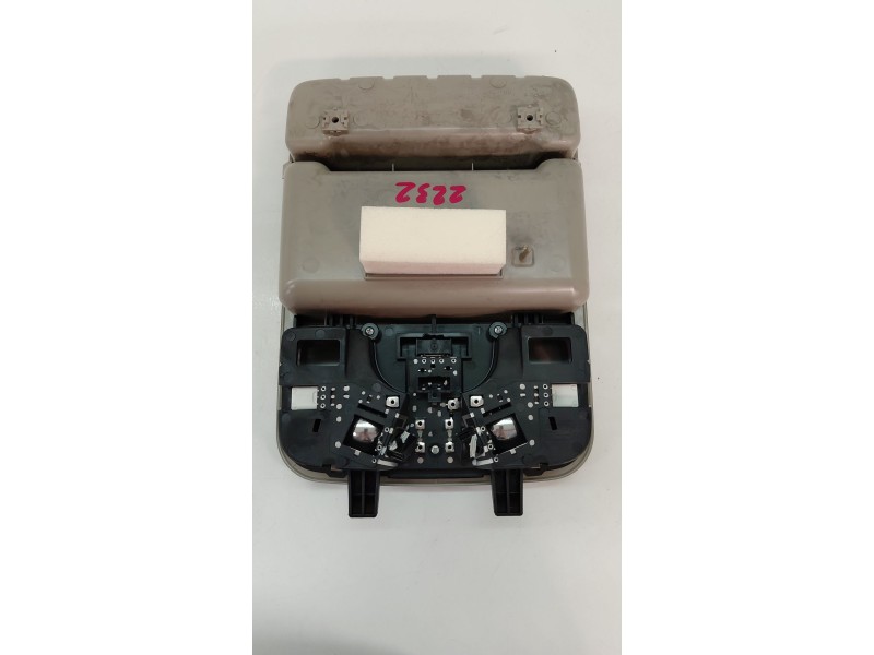 Recambio de luz interior para kia carens iv 1.7 crdi referencia OEM IAM 92800A4XXX  
							