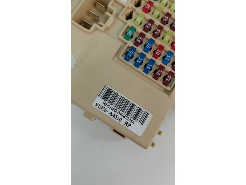 Recambio de caja reles / fusibles para kia carens iv 1.7 crdi referencia OEM IAM 91950A4510  
							