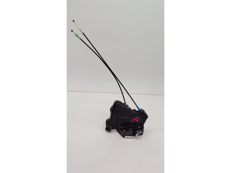 Recambio de cerradura puerta delantera derecha para toyota auris hybrid business referencia OEM IAM A084219  