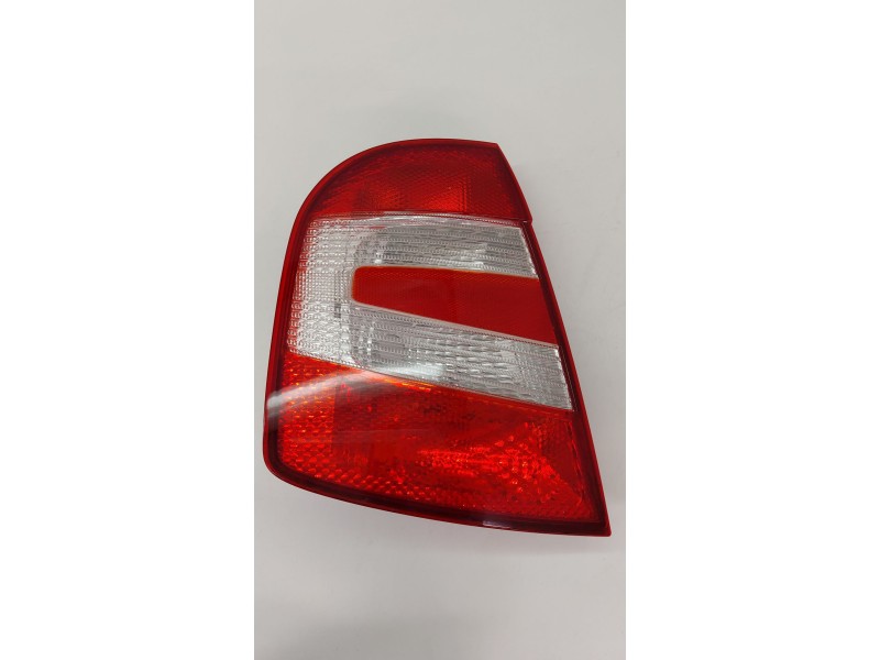 Recambio de piloto trasero izquierdo para skoda fabia i (6y2) 1.9 sdi referencia OEM IAM 6Y6945111B  