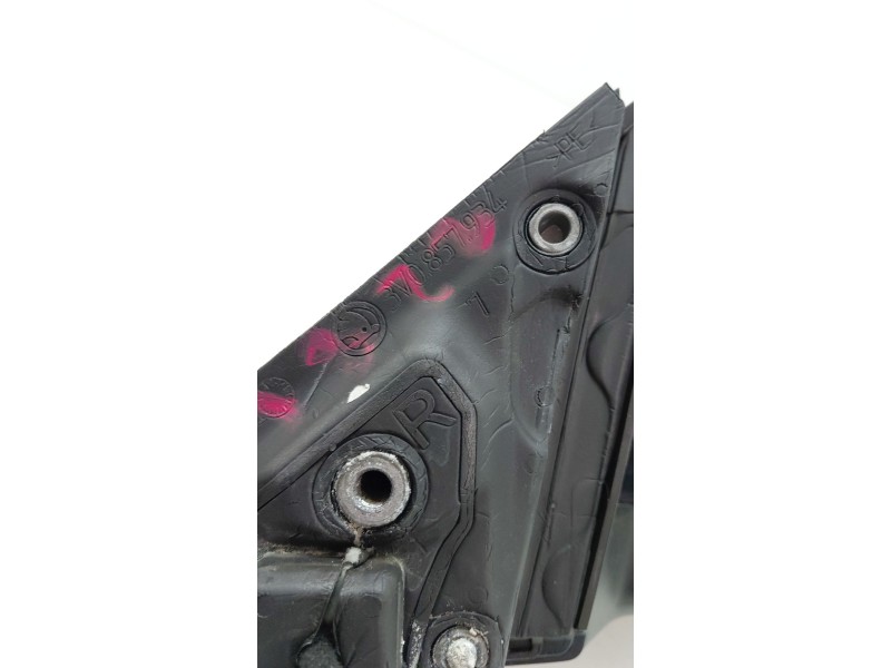 Recambio de retrovisor derecho para skoda superb iii (3v3) 2.0 tdi referencia OEM IAM 3V0857934  