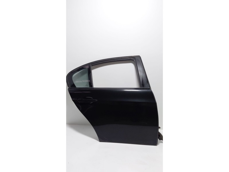 Recambio de puerta trasera derecha para bmw 3 (e90) 320 d referencia OEM IAM   