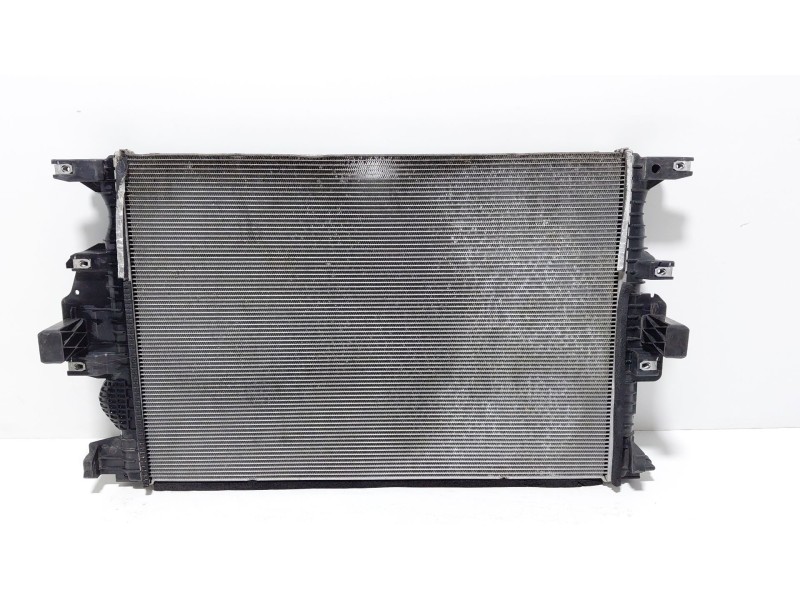 Recambio de radiador agua para ford mondeo lim. 2.0 tdci cat referencia OEM IAM G2G38005BG  
							