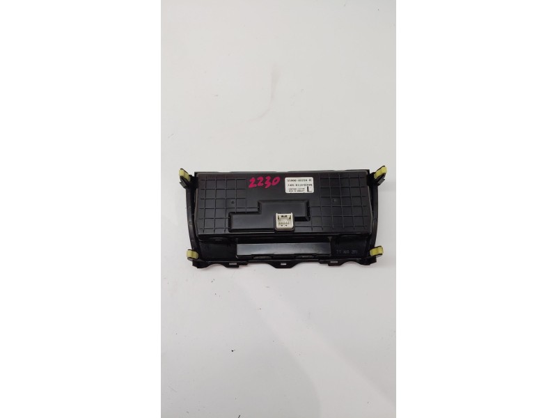 Recambio de mando climatizador para toyota auris (_e15_) 1.4 d-4d (nde150_) referencia OEM IAM 5590002220b  
							