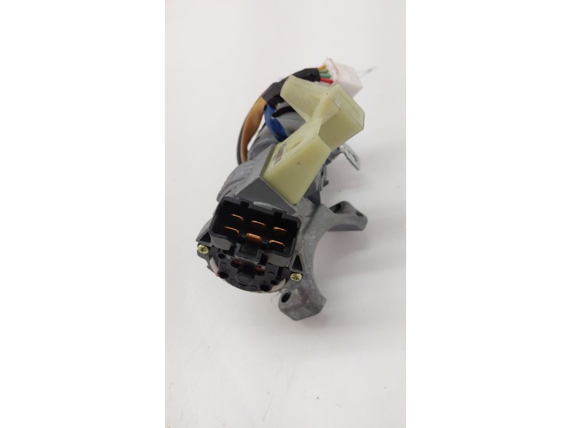 Recambio de conmutador de arranque para kia carens iv 1.7 crdi referencia OEM IAM 49A6101110  