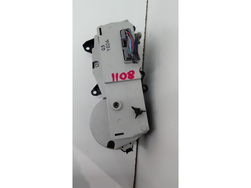 Recambio de mando climatizador para honda insight (ze2) 1.3 cat referencia OEM IAM D09US  
							