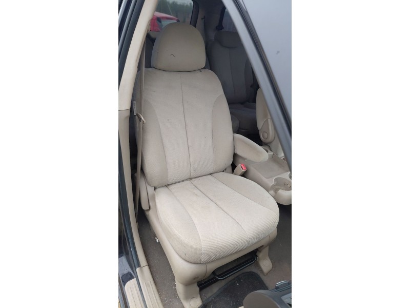 Recambio de asiento delantero derecho para kia carnival / grand carnival iii (vq) 2.9 crdi referencia OEM IAM   
							