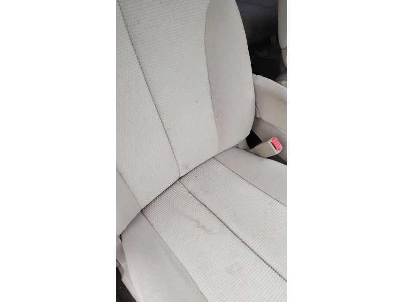 Recambio de asiento delantero derecho para kia carnival / grand carnival iii (vq) 2.9 crdi referencia OEM IAM   
							