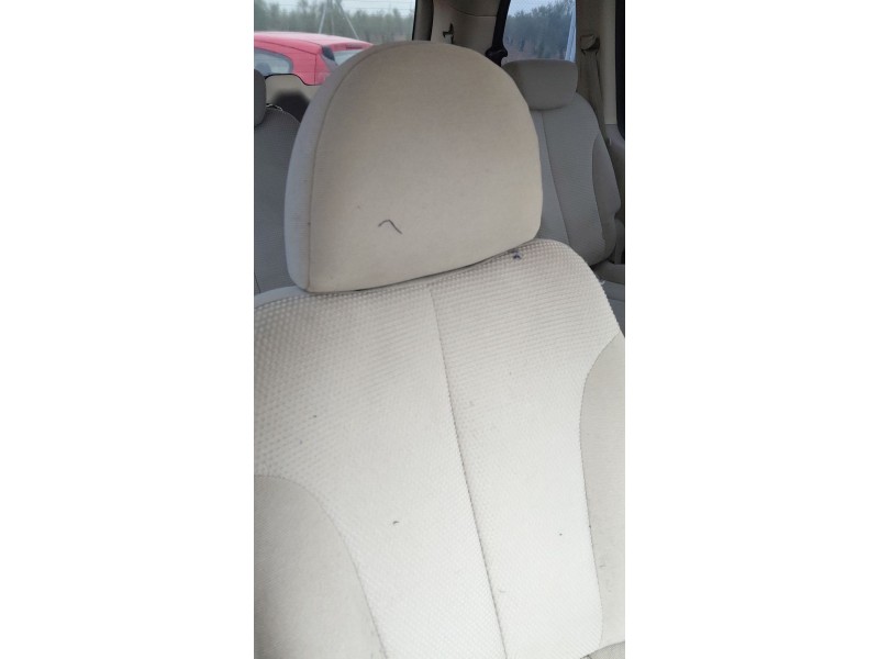 Recambio de asiento delantero derecho para kia carnival / grand carnival iii (vq) 2.9 crdi referencia OEM IAM   