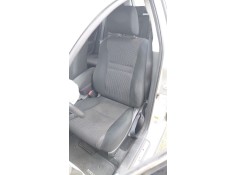Recambio de asiento delantero izquierdo para toyota avensis station wagon (_t25_) 1.8 (zzt251_) referencia OEM IAM   