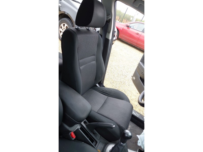Recambio de asiento delantero izquierdo para toyota avensis station wagon (_t25_) 1.8 (zzt251_) referencia OEM IAM   