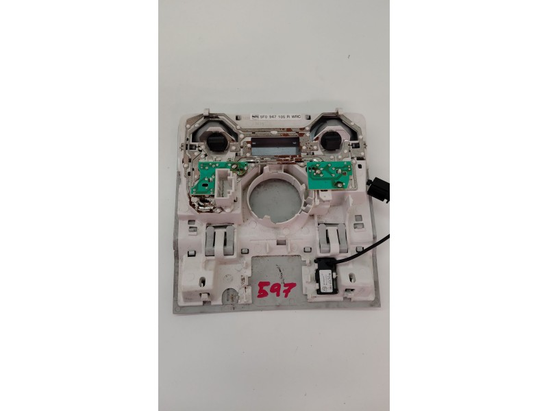 Recambio de luz interior para seat leon (5f1) 2.0 tdi referencia OEM IAM 5F0947105R  
							