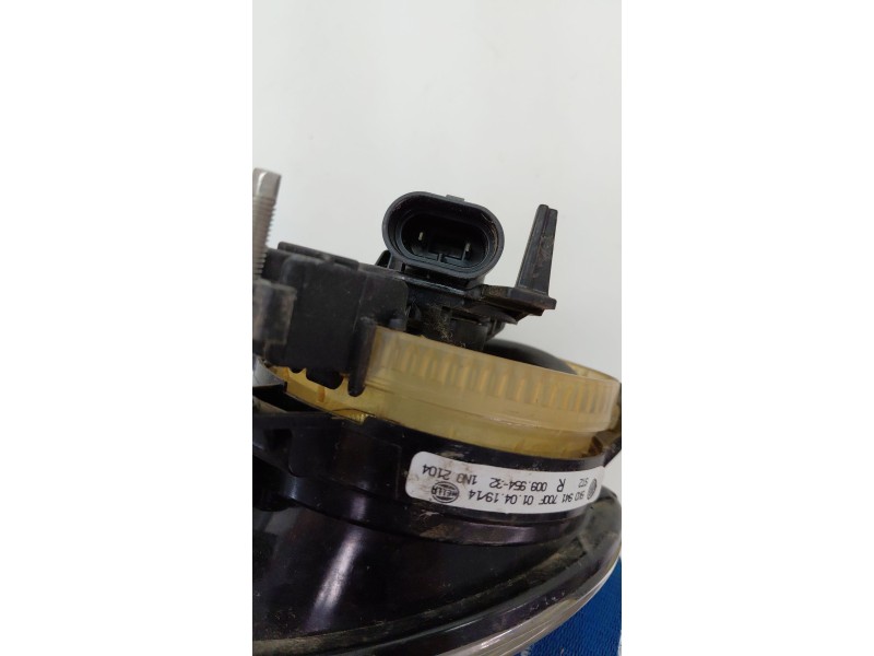 Recambio de faro antiniebla derecho para volkswagen golf vi (5k1) 1.6 tdi dpf referencia OEM IAM 5K0941700F  