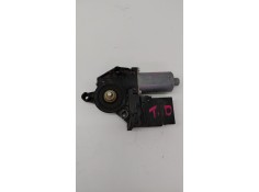 Recambio de motor elevalunas trasero derecho para volkswagen golf vi (5k1) 1.6 tdi dpf referencia OEM IAM   