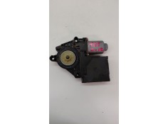 Recambio de motor elevalunas delantero izquierdo para volkswagen golf vi (5k1) 1.6 tdi dpf referencia OEM IAM 5K0959701C  