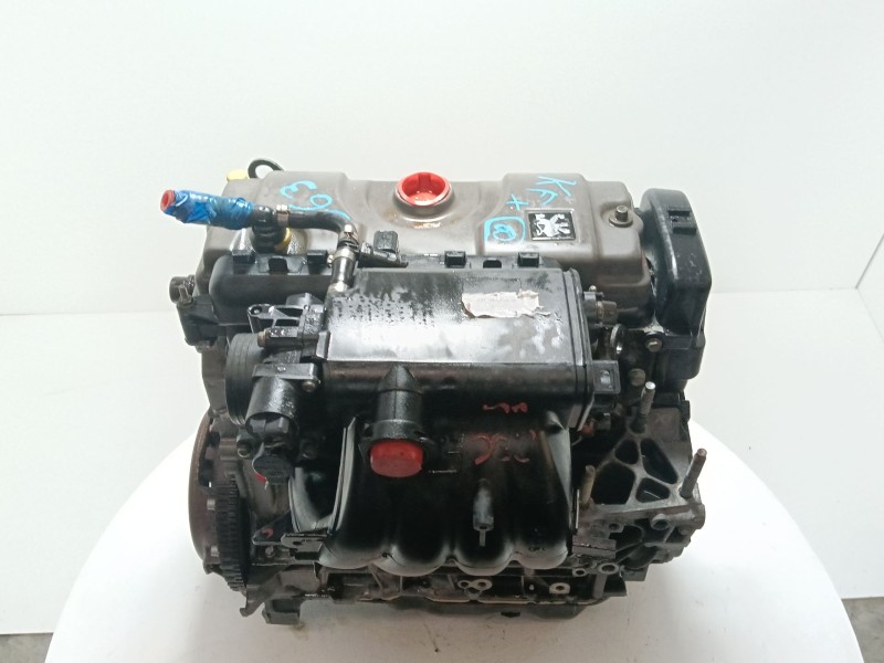 Recambio de motor completo para peugeot 206 berlina 1.4 referencia OEM IAM KFX  
							