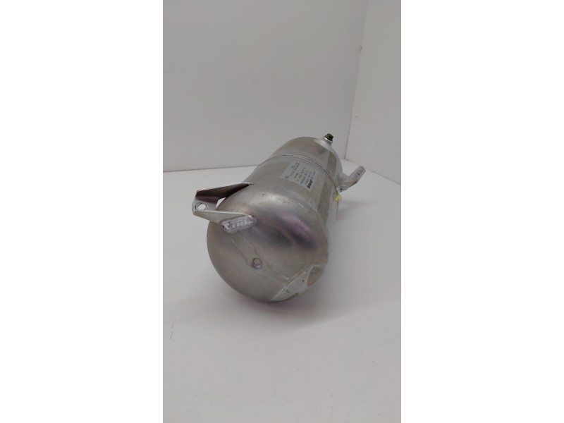 Recambio de deposito suspension para audi q7 (4l) 4.2 v8 32v tdi biturbo referencia OEM IAM 7L8616202A  
							