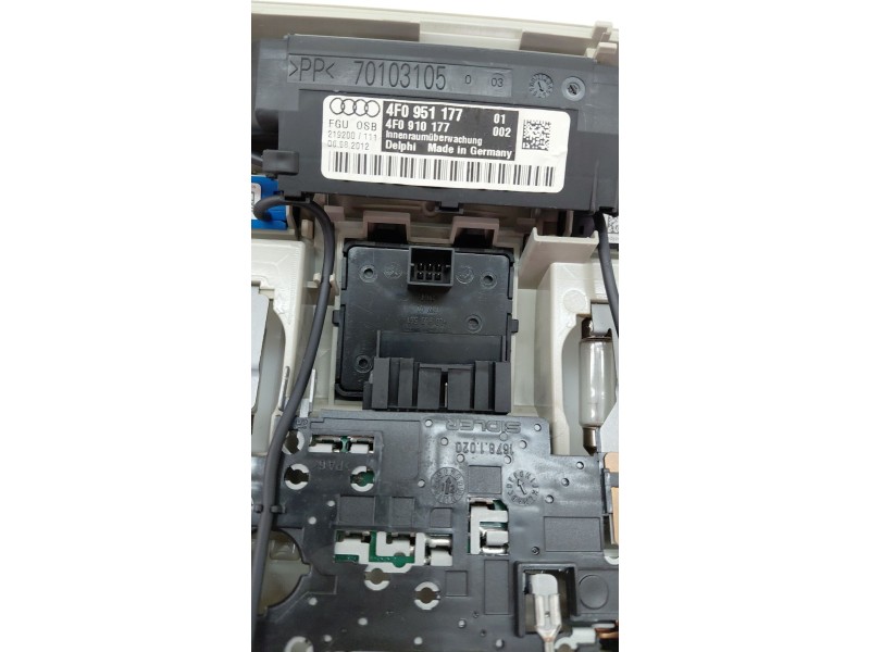 Recambio de luz interior para audi q7 (4l) 4.2 v8 32v tdi biturbo referencia OEM IAM 4F0951177  